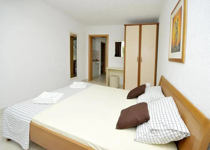 Moonlight - One Bedroom With Sea View Balcony And Terrace Sandra