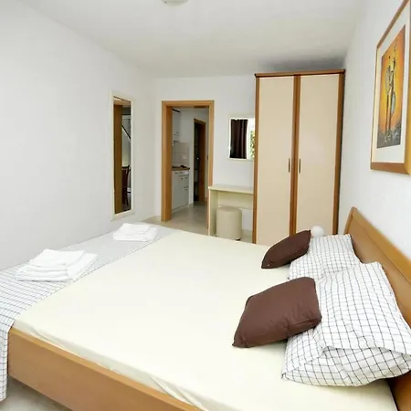 Moonlight - One Bedroom With Sea View Balcony And Terrace Sandra